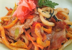 Рецепт: Лапша удон со свининой и овощами