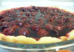 Рецепт: Вишневый пирог из творожного теста