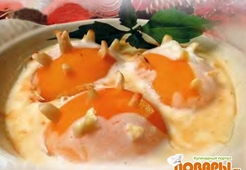 Персики с тоффи из миндаля