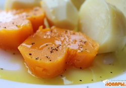 Рецепт: Картофель с тыквой на пару
