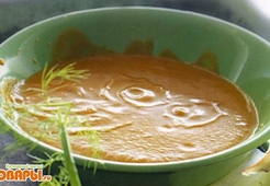 Морковный суп-пюре с кориандром