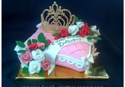 Рецепт: Подушка с диадемой и цветами