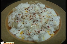 Шаг 5: Накладываем в тарелку манты, сверху …