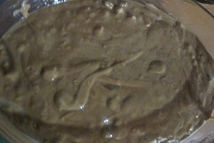 Шаг 5: Замесить тесто густоты сметаны. На …