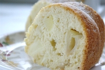 Шаг 2: Яблоки почистить, нарезать, добавить в …