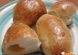 Рецепт: Вкусные булочки с твердым сыром