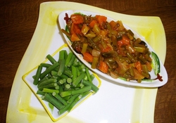 Рецепт: Теплый салат из чесночных стрелок