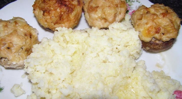 Грибы с куриным фаршем