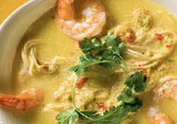 Рецепт: Суп с вермишелью и креветками