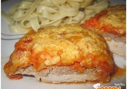 Рецепт: Запечёные шницели а-ля Болоньезе