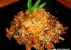 Рецепт: Лапша удон терияки с шиитаки