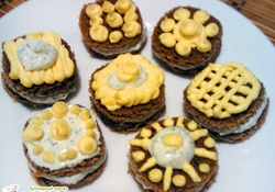 Рецепт: Хлебные пирожные с творожным кремом