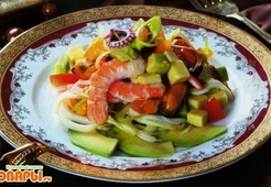 Французский салат с морепродуктами