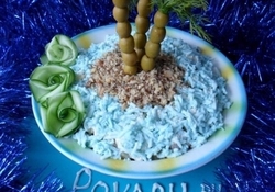 Рецепт: Слоёный оливье "Новый год на острове"