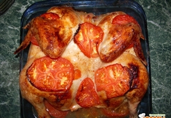 Курочка с паприкой и помидорами