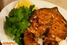 Шаг 5: Жарим нашу семгу сначала с …