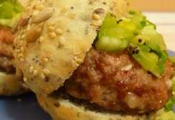 Бутерброд с сальсой из киви