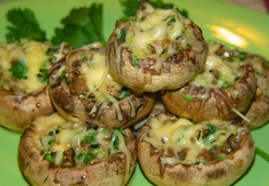 Фаршированные шампиньоны