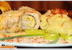 Рецепт: Куриные рулеты «Цыпленок курочку учит»