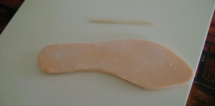 Шаг №5 Туфелька из мастики 2 от Annula