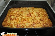 Шаг 2: Приготовить заливку: миксером взбить яйца, …