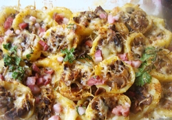 Рецепт: Фаршированный картофель
