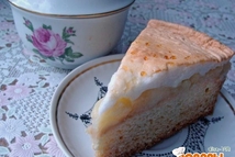 Шаг 3: Смешиваем в стакане лимонный сок …