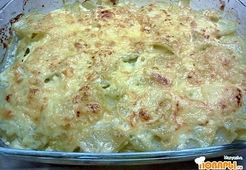 Минтай, запеченный с картофелем и сыром