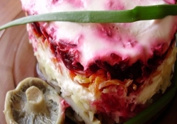 Рецепт: Веганская или постная «сельдь» под шубой с груздями