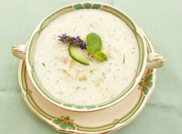 Окрошка в кухне разных народов