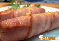 Сардельки, фаршированные овощами