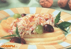 Грушевый салат с кремом из мягкого сыра