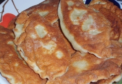 Пирожки с фаршем, куркумой и имбрем.