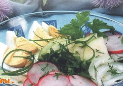 Рецепт: Пестрый весенний салат