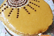 Шаг 5: Сгущенку "ириска" взбить миксером. Желатин …