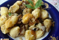 Ленивые картофельные вареники с грибами