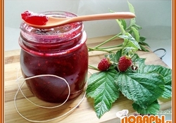 Рецепт: Малиновый мармелад с мелиссой