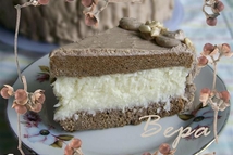 Шаг 3: Выложить один корж в разъемную …