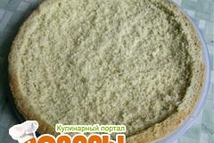 Шаг 2: Вылить тесто в смазанную форму, …