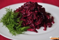 Свекольный салат по-корейски