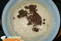 Шаг 1: Из дрожжей, муки, соли, сахара,воды …