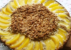 Рецепт: Пирог с семечками и персиками