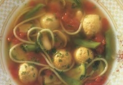 Овощной суп с фрикадельками из мяса индейки