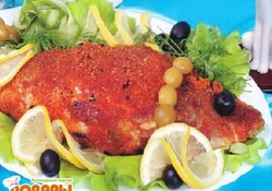 Рецепт: Карп, фаршированный ветчиной и сыром