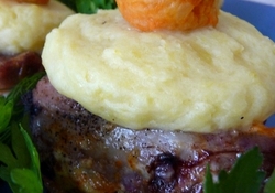 Рецепт: "Свинина в шапочке"