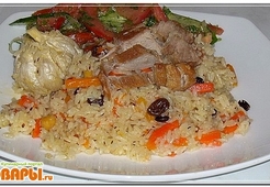 Плов с салатом в будни