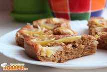 Шаг 4: Вынимаем пирог, достаем из формы, …