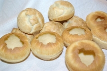 Шаг 4: Ждем до полного остывания булочек …