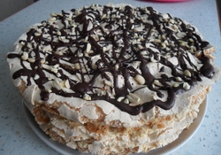 Рецепт: Торт "Сникерс"