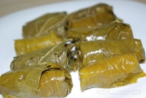 Шаг 3: Свернула вот такими маленькими “голубцами”, …